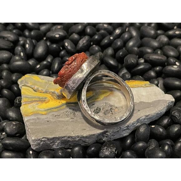 Signed EXEX Carved Coral🌹Rose Flower Set In Sterling Hammered Texture Ring~8.5 - Picture 6 of 10
